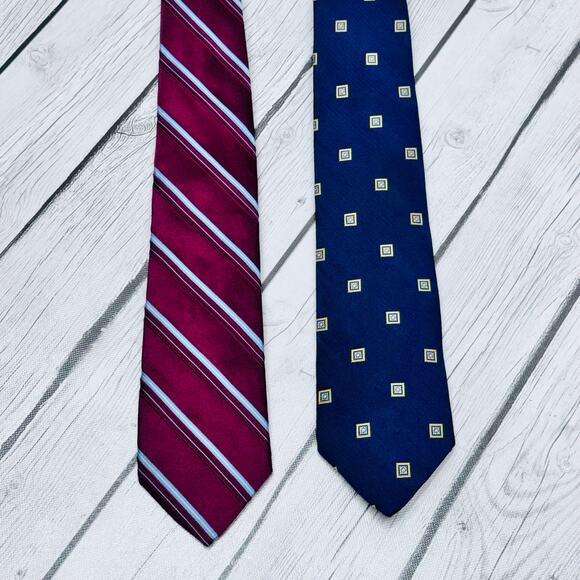 2 Brooks Brothers Silk Neck Ties - Picture 3 of 4